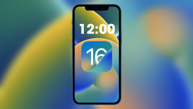 How to customize the Lock Screen clock on iPhone.